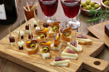 tapas, pinchos, spanish canapes, party finger food