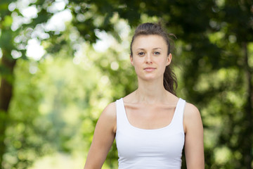 Junge Frau beim Joggen
