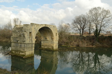Fototapeta na wymiar Pont Ambroix