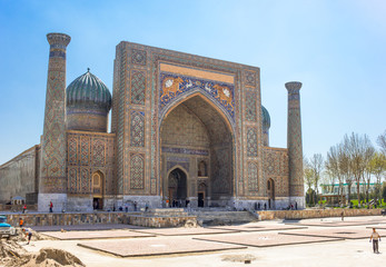 Uzbekistan, Samarkand, the Sher Dor madrassah in Registan square