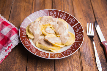 ravioli with mushroom sauce