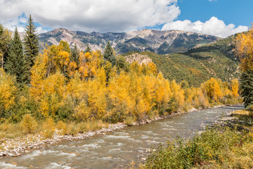 Fototapeta na wymiar Colorado Mountain Landscape in Fall