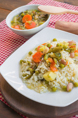 Vegetable soup with rice
