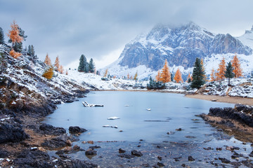 Fototapeta premium Limides Lake and Mount Lagazuoi, Dolomites