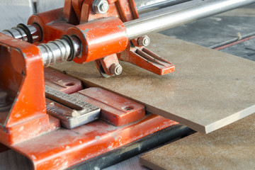 ceramic tile cutting process