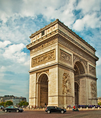 Fototapeta na wymiar Arc de triomphe in Paris - France 