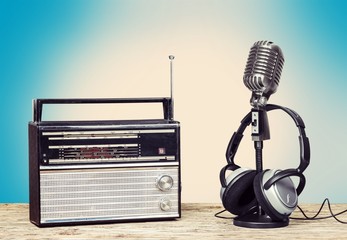 Radio.