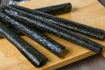 Seaweed rolls