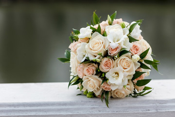 beautiful brides bouquet