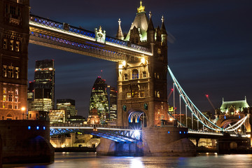 Obraz premium Tower Bridge at night