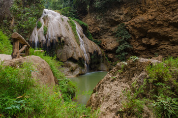 Fototapeta premium Ko Luang Water fall