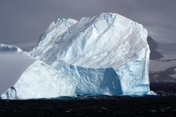 Fototapete Rund Eisberg-Antarktis © bummi100
