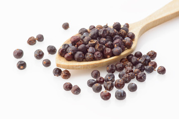 juniper berries wooden spoon
