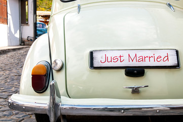Just Married sign