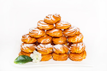 profiteroles with cream