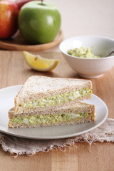 healthy avocado egg sandwich.