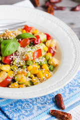 vegetarian vegetable stew with peas and corn, curry, healthy din