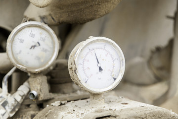Pressure valves