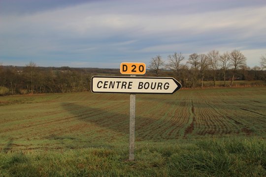 124 MEILLEURES LieuDit IMAGES, PHOTOS ET ILLUSTRATIONS VECTORIELLES