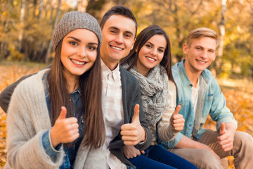 Students in autumn park