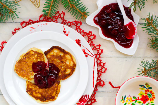 pancakes with pears