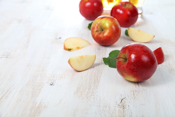 Naklejka na ściany i meble Apples on a wooden table