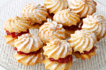 Jam sandwich cookies