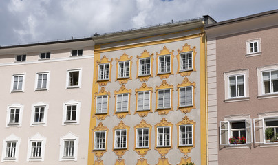 Fototapeta na wymiar Salzburg old residential architecture.