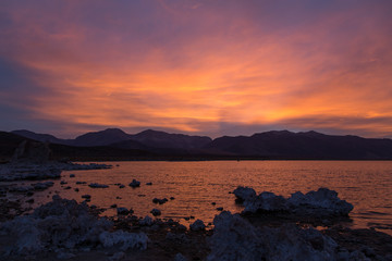 Obraz premium Mono Lake, Lavadome, Kalktuff