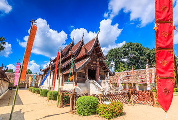 Wat Ton Kain is 700 years where is the old wooden temple in Chiangmai province of Thailand