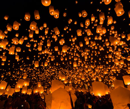 Floating lantern in Loy Kratong festival, Chiangmai province of Thailand
