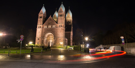 Fototapeta na wymiar erloeser church bad homburg germany at night