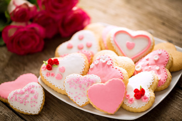 Plate of rose and red valentines cookies