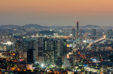Fototapeta na wymiar Downtown skyline of Seoul City at Night , South Korea