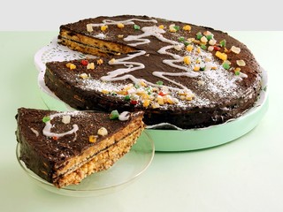 layer cake with almonds,nut and chocolate