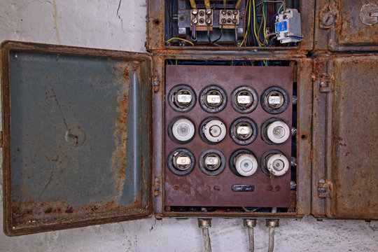 Alter Sicherungskasten