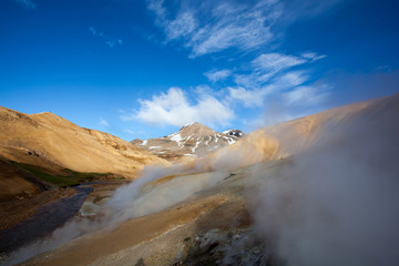 Islanda, kerlingarfj&ouml;ll, fumi caldi sulfurei