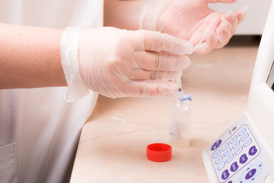 Reproductive assistance techniques and spermiogram in laboratory