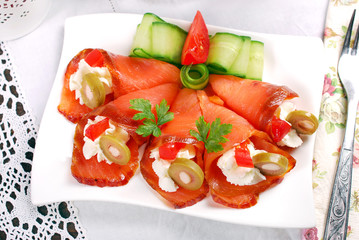 salmon appetizer with cream cheese and olives