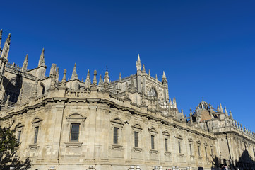 Fototapeta na wymiar santa iglesia catedral de Sevilla, España