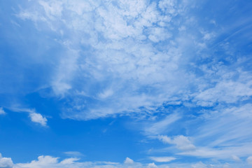 Fototapeta premium blue sky with white cloud background