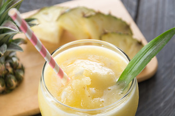 pineapple smoothie