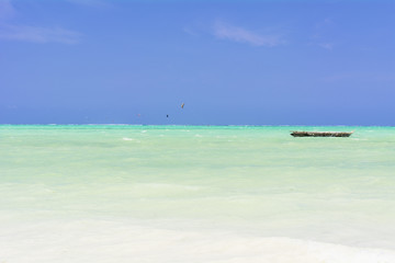 Fototapeta na wymiar ザンジバル島の海と空