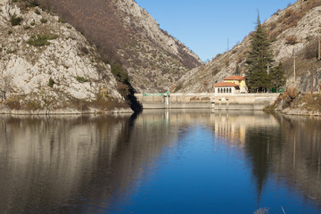 Lago di San Domenico in Abruzzo