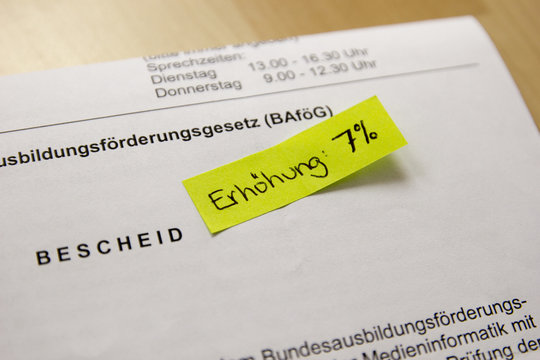 BAf&ouml;G Bescheid mit Notiz zur Beitragserh&ouml;hung um 7%