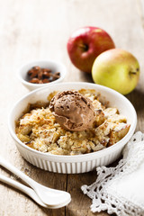 Apple crumble with chocolate ice cream