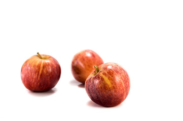 Fototapeta na wymiar Isolated red apples
