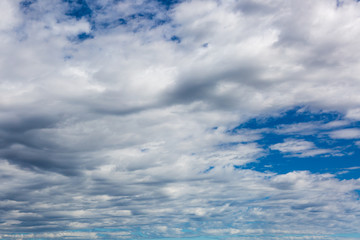 clouds in the blue sky