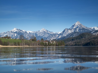Fototapeta na wymiar Landscape at Lake Weissensee