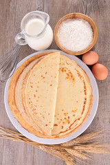 crepe and ingredient